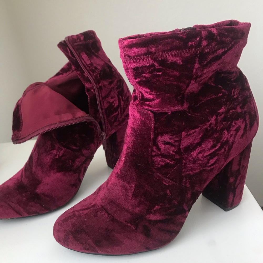 Red/burgundy Suede booties - 4 inch heel